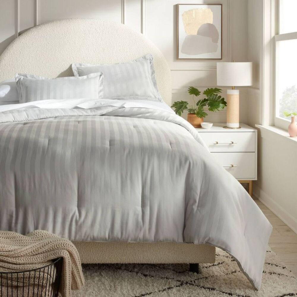 King 300TC Striped Damask Cotton Comforter Set 3pc - Light Gray